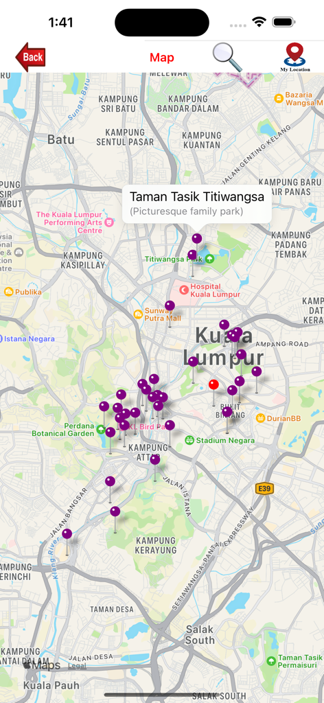 Visit Malaysiaアプリ内のクアラルンプール地図。紫色のピンで観光スポットが表示され、タマン・タシク・ティティワンサ公園のツールチップがハイライトされています。