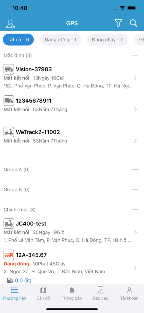 Fast Track GPS - Liste der überwachten Fahrzeuge und ihres aktuellen Status in der Fast Track GPS App.