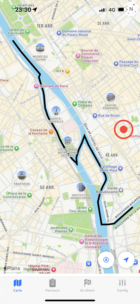 Canoe Kayak - Screenshot of the Canoe Kayak app showing a tracked navigation route along the Seine river in Paris.
