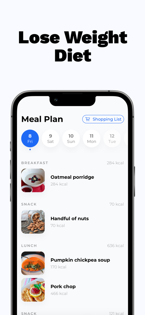 Weight Loss FREE of ads - FitMe app interface displaying a daily meal plan with breakfast snack and lunch options and calorie counts