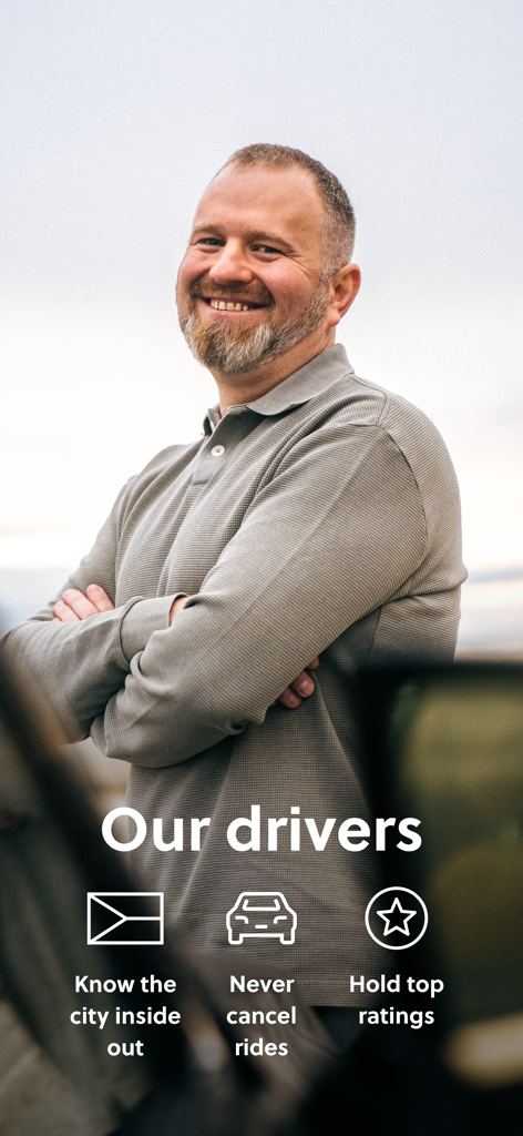 Liftago: Travel safely - A smiling professional Liftago driver with icons for local expertise and high customer ratings