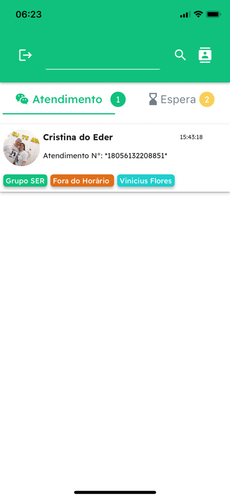 Mobile app dashboard showing active customer service chats with department tags and status labels.