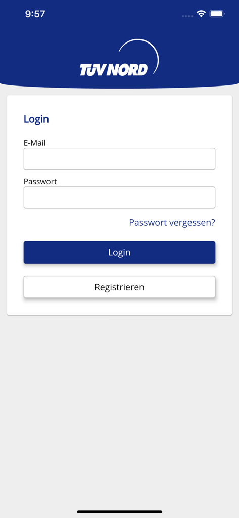 Schermata di accesso dell'app Fahrschüler di TÜV NORD con campi di inserimento email e password
