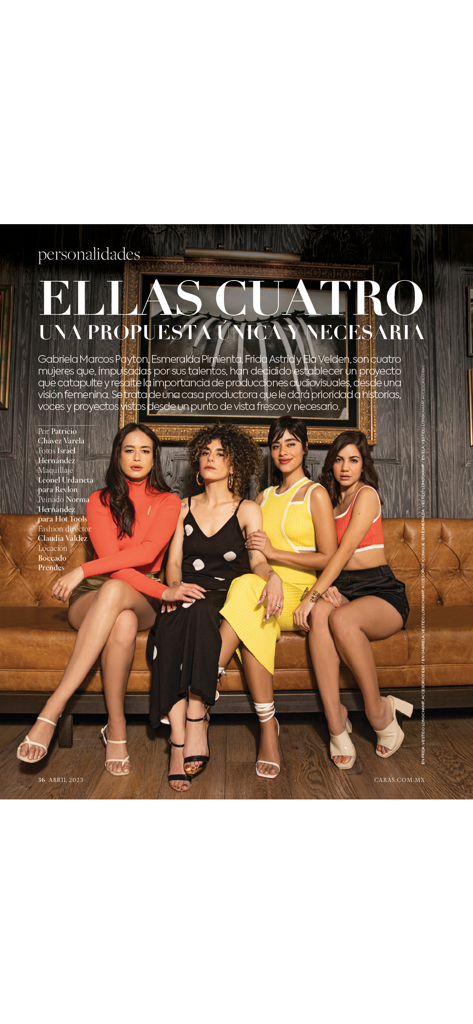 Caras Mexico雑誌の記事で、革張りのソファに座っているスタイリッシュな4人の女性