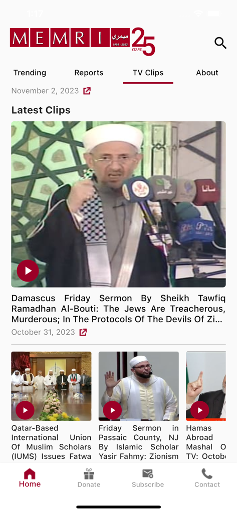 MEMRI iPhone Edition - Interface do aplicativo MEMRI para iPhone mostrando a seção de clipes de TV com manchetes e miniaturas de vídeo traduzidas.