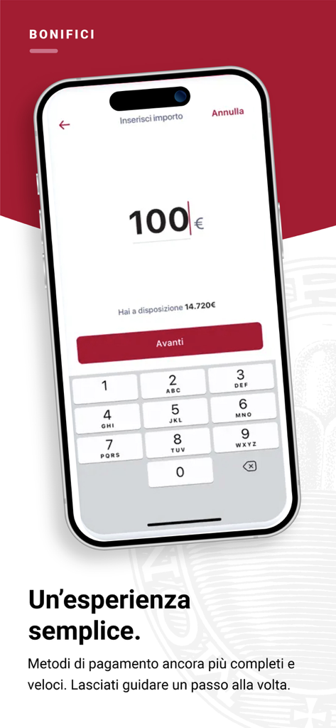 Interfaz de la app móvil Banca MPS mostrando una pantalla de ingreso de transferencia bancaria de 100 Euros con un teclado numérico.