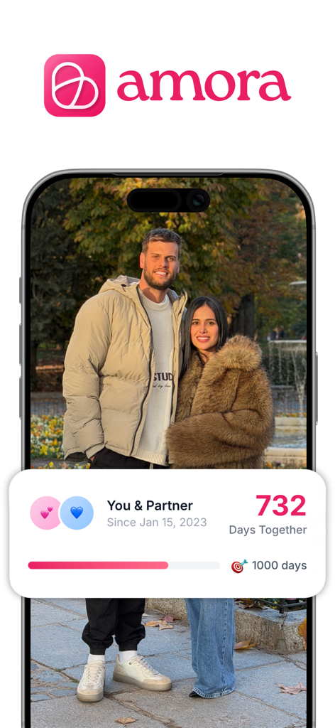 Amora: Couples & Relationship - Amora app showing a couple photo and a counter for days spent together