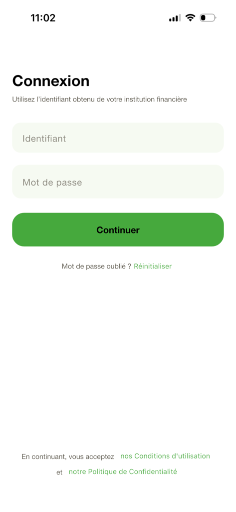 Login screen of the BDM-PI mobile banking application showing fields for user ID and password.