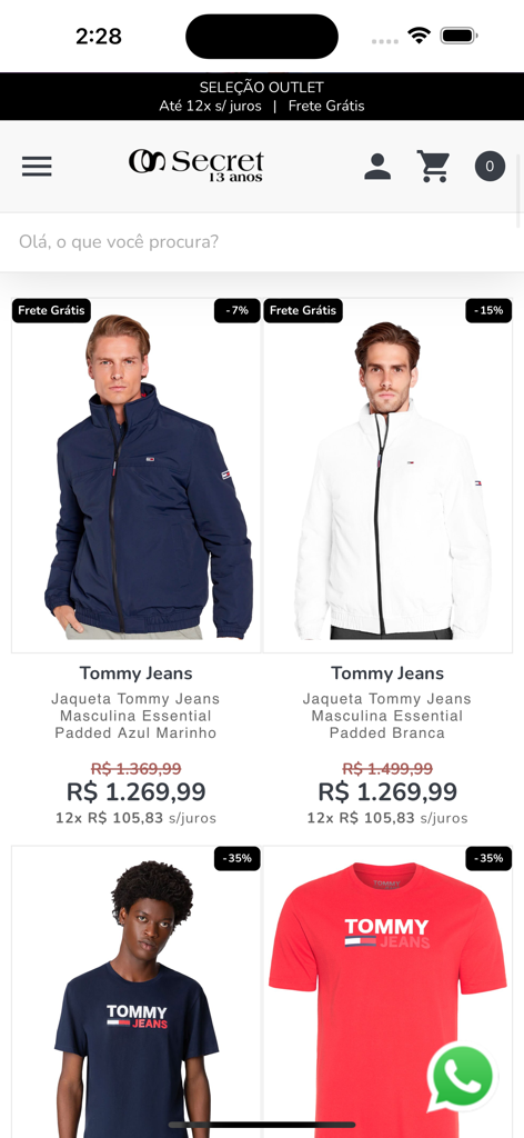 Interface do aplicativo Secret Outlet mostrando jaquetas e camisetas Tommy Jeans com descontos de preço e selos de frete grátis
