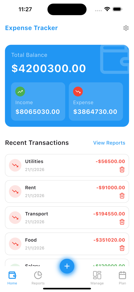 La pantalla de inicio de la aplicación Seguimiento de Gastos que muestra el saldo total, ingresos, gastos y una lista de transacciones recientes