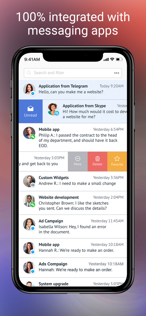 amoCRM 2.0 - amoCRM 2.0モバイルアプリ。TelegramとSkypeからの統合メッセージが表示されています。