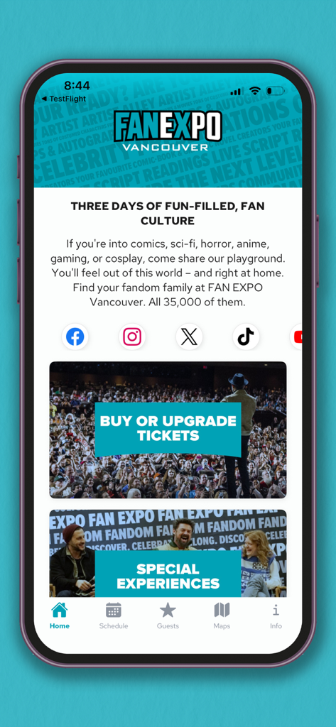 Pantalla de inicio de la aplicación móvil Fan Expo Vancouver con secciones de compra de entradas y experiencias especiales.