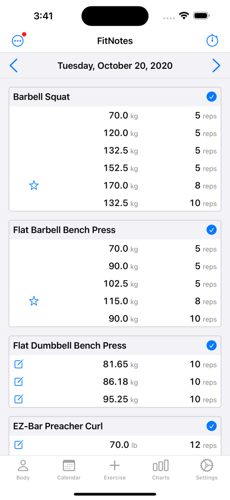 Interface showing detailed weightlifting sets and personal records for barbell squats and bench press