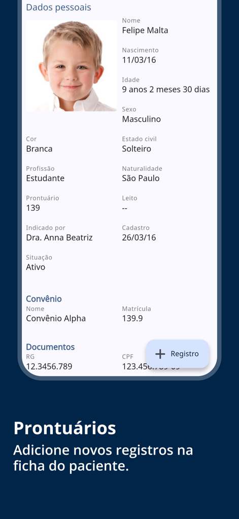 Digital patient profile on HiDoctor Mobile showing personal information and medical history