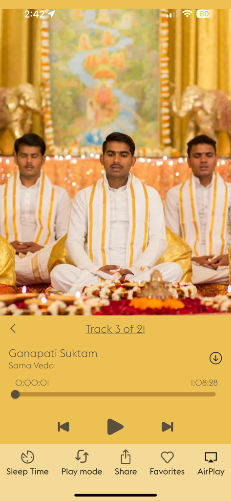 Maharishi Veda app audio player featuring Ganapati Suktam Vedic recitation with three Vedic Pandits