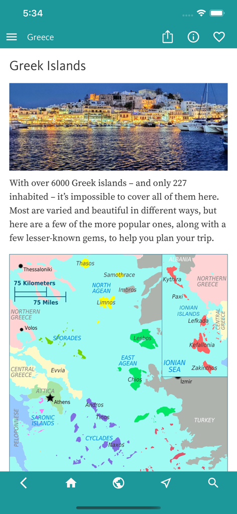 Ein Bildschirm aus der "Greece's Best"-Reise-App, der eine Nachtansicht eines Inselhafens und eine farbenfrohe Karte der griechischen Inselregionen zeigt.