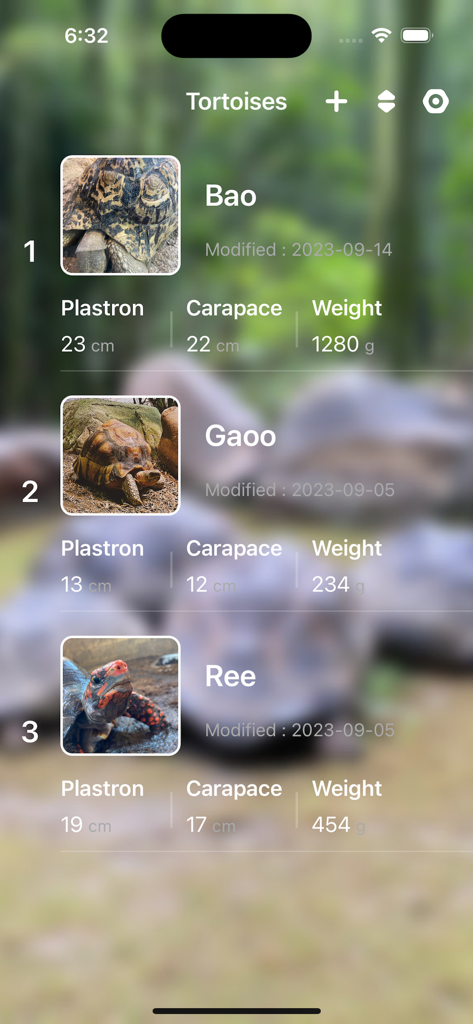 Mobile app screen showing a list of multiple pet tortoises with their weight and shell measurement data