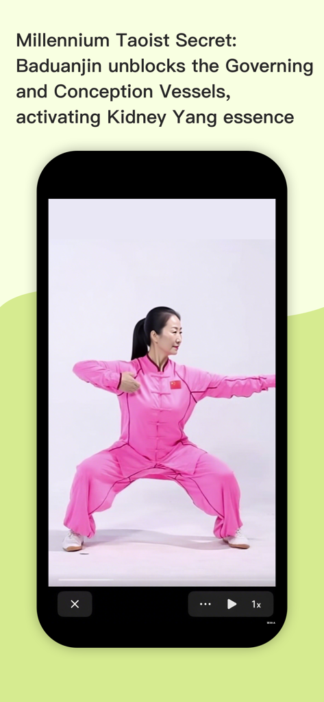 Mr.K - Longer lasting sex - Une femme démontrant les mouvements d'exercice du Qigong Baduanjin sur un écran d'application mobile.