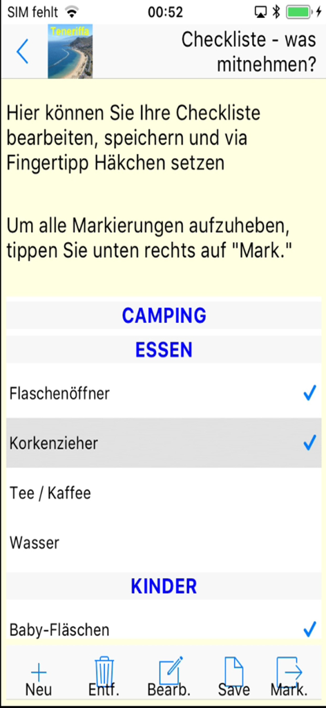 Teneriffa App für den Urlaub - A digital packing checklist in the Tenerife travel app featuring categories for food and children.