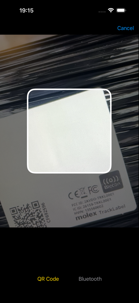 Blecon - Scanning a Molex TrackLabel using the Blecon app QR code interface