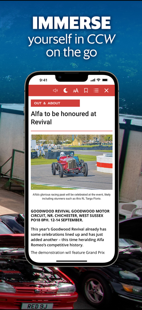 Uno smartphone che visualizza l'app Classic Car Weekly con un articolo su una vecchia Alfa Romeo da corsa
