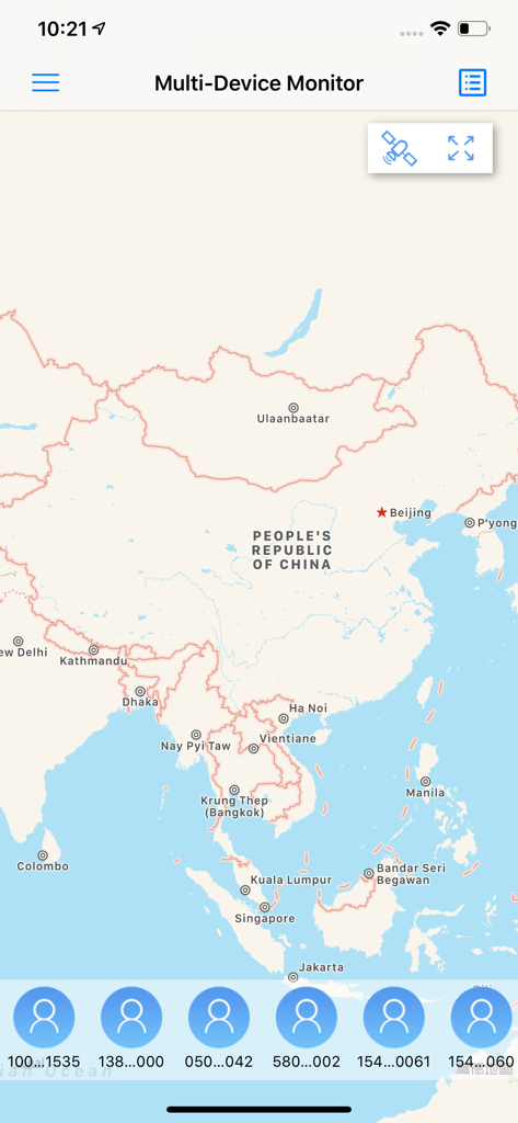 Interfaz del monitor multidepositivo de la aplicación EZ Tracking mostrando varios activos rastreados en un mapa