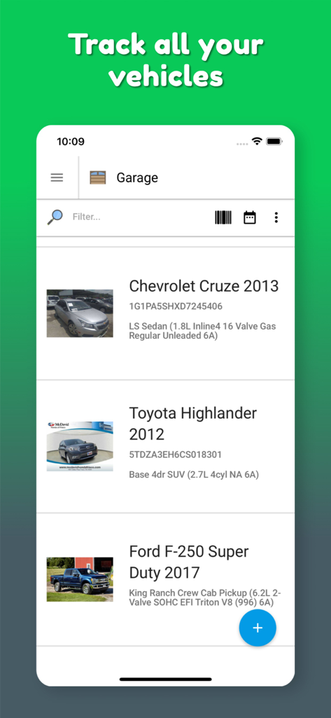Interfaccia dell'app mobile per il monitoraggio di più veicoli nella sezione Garage