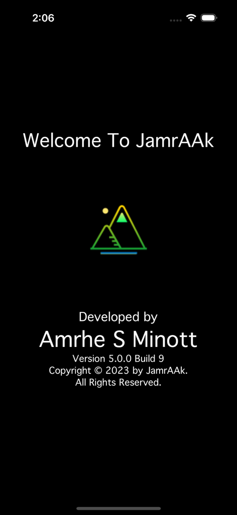 Pantalla de bienvenida de la aplicación JamrAAk Jamaican Translator que muestra el logotipo e información del desarrollador