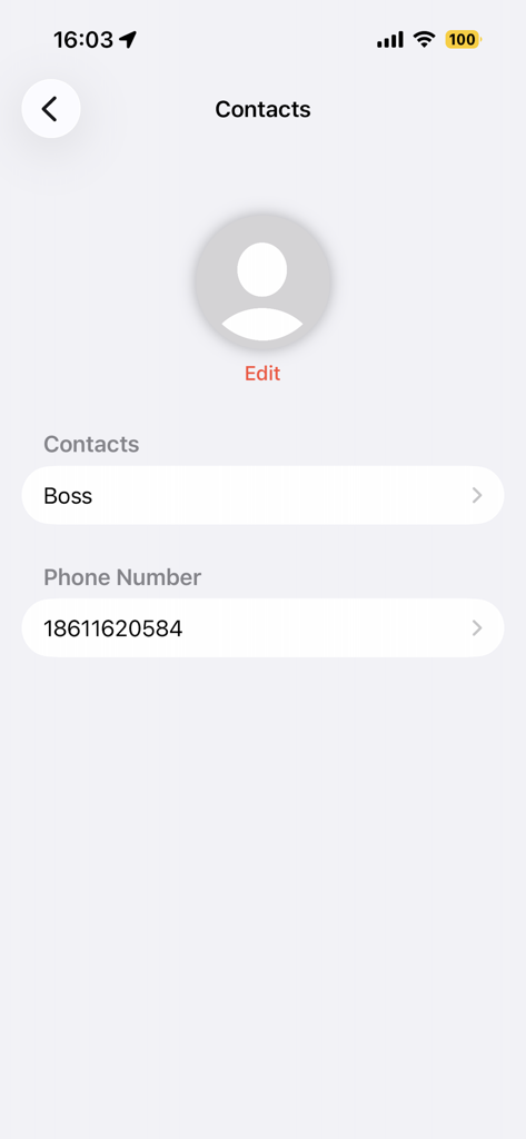 Interfaccia per configurare un contatto per una sessione di pratica di telefonata simulata
