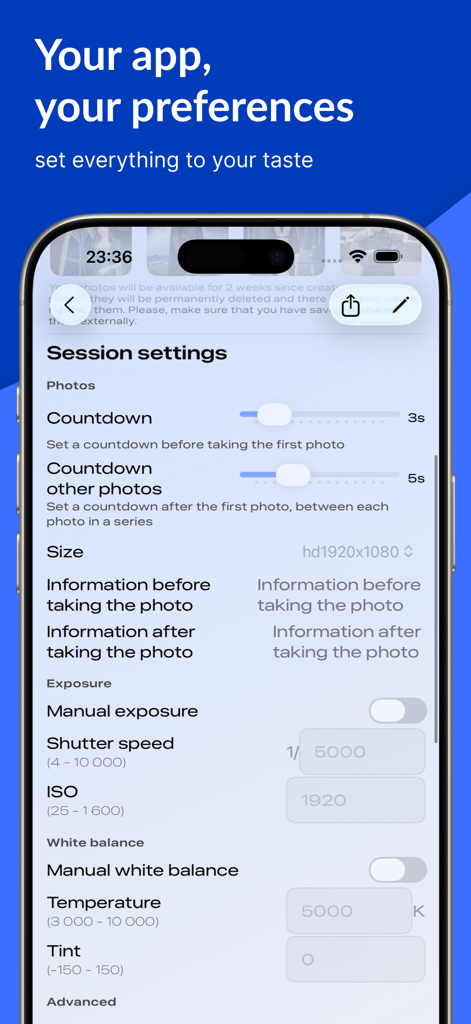 AutoBoothAI: AI Photo Booth - AutoBoothAIアプリの設定画面。カウントダウンや手動露出制御など、写真セッションのカスタマイズオプションを表示しています。