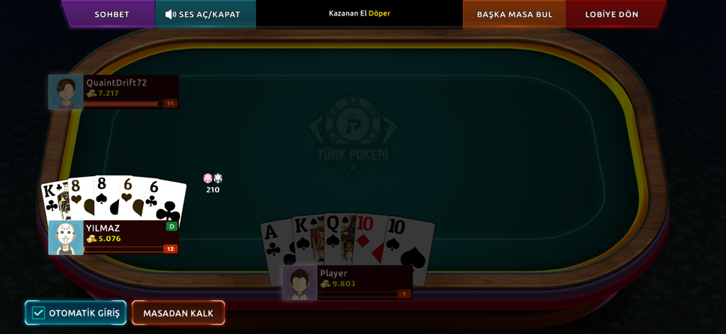 Turk Pokeri - Jeu en ligne de Poker Turc montrant une table avec des cartes et des joueurs