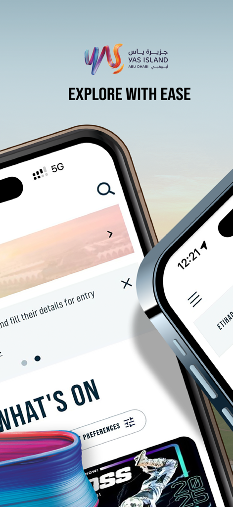 Yas Island - スマートフォンの画面に「Explore with Ease（快適に探索）」のタグラインが表示されたヤス島モバイルアプリのインターフェース。