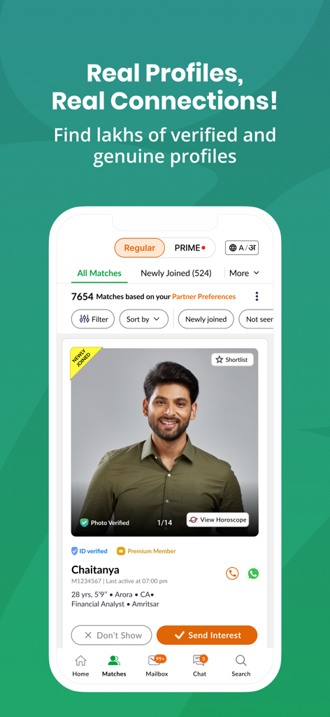 Pantalla de la aplicación móvil de PunjabiMatrimony que muestra perfiles verificados y filtros de búsqueda de pareja para solteros punyabíes