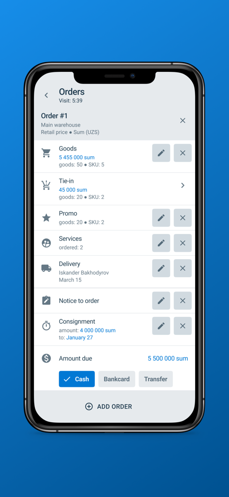 Interfaz de la aplicación móvil Smartup ERP que muestra un resumen detallado del pedido con productos, servicios de entrega y opciones de pago.