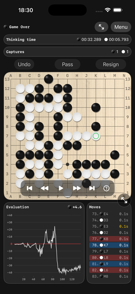 Go Lab: AI Baduk KataGo Engine - Go Lab App-Bildschirm, der eine Baduk-Spielanalyse mit Auswertungsdiagramm und Zugverlauf zeigt