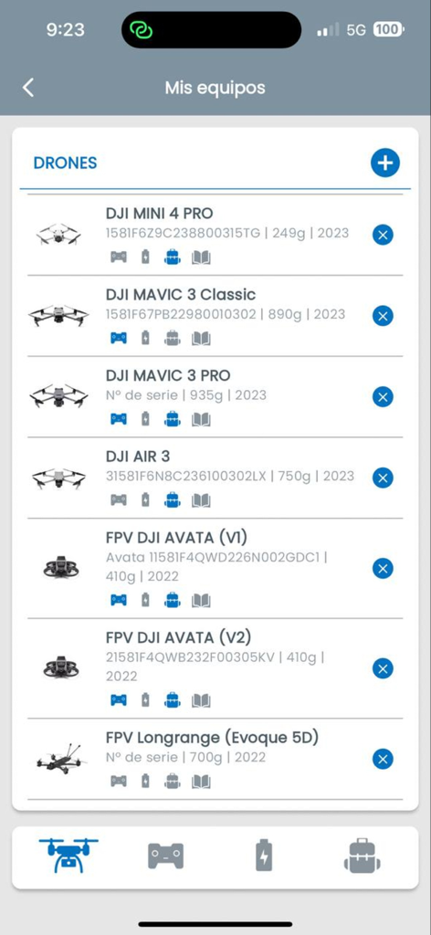 VUELA DRONES - Écran de gestion de flotte de drones montrant une liste de drones enregistrés dans l'application.