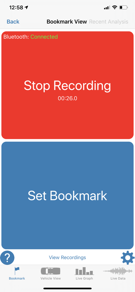 車両診断走行テスト中に記録を停止し、ブックマークを設定するためのボタンが表示されたNVHアプリの記録画面インターフェース