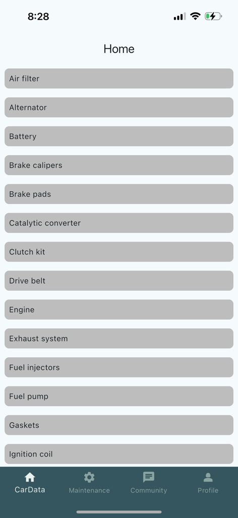 Car-Data - Écran d'accueil de l'application Car-Data présentant une liste de pièces automobiles, y compris les filtres à air et les batteries.