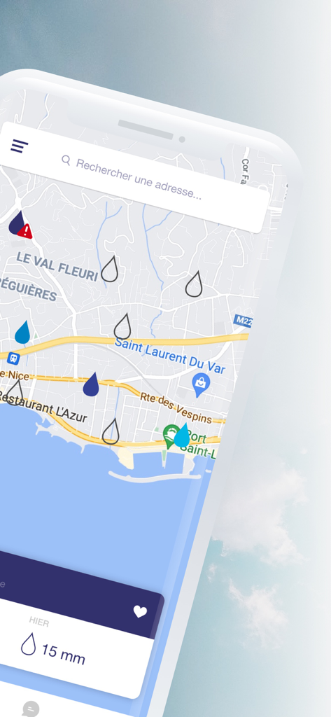 Tela do celular mostrando o mapa interativo do aplicativo Waterdrop com dados de chuva hiperlocal e alertas meteorológicos