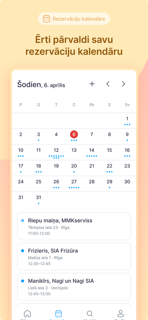 Lolo App - Interfaz de Lolo App mostrando el calendario de reservas con citas de servicios programadas para un peluquero y cambio de neumáticos