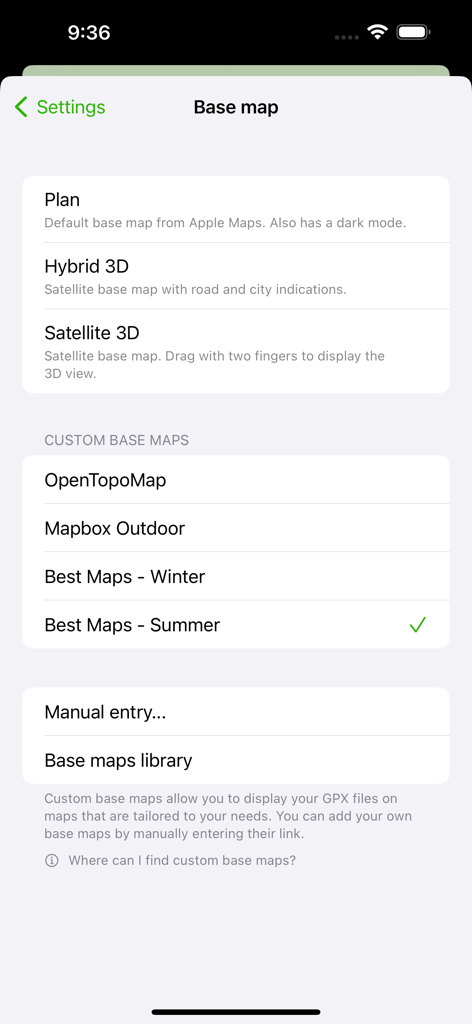 GPX viewer 2 - Pantalla de configuración para elegir mapas base que incluyen opciones de mapas topográficos satelitales y personalizados