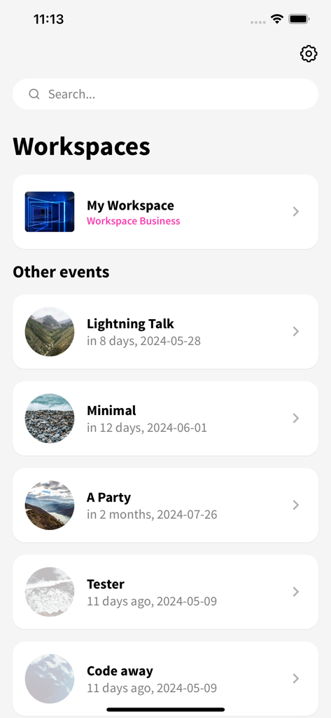 Confetti - Check In - Panel de la aplicación Confetti Check In mostrando los espacios de trabajo del usuario y una lista de eventos próximos y pasados para una fácil gestión del registro