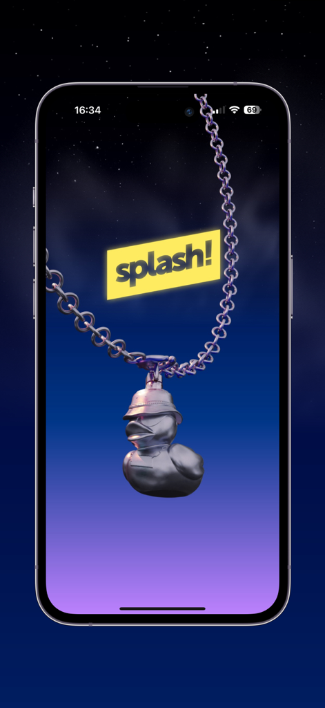 Splash! Festival 2026 - Schermata di caricamento dell'app Splash Festival 2026 con un logo giallo e un'anatra di gomma metallica 3D su una catena.