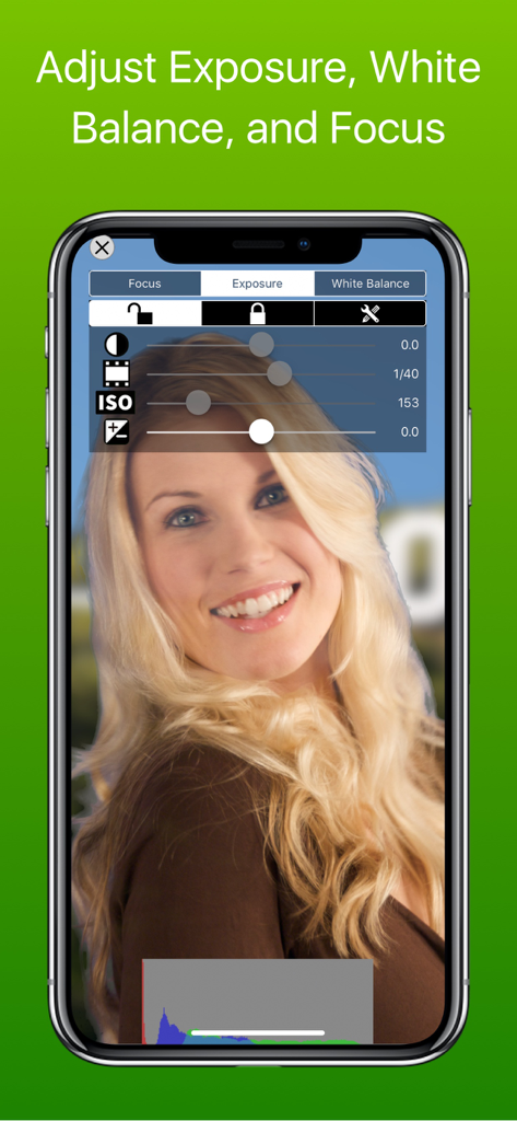 Interface of Veescope Green Screen app showing manual camera settings for exposure and white balance