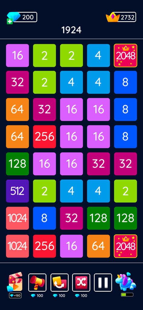 Pantalla de juego de 2048 Blast mostrando una cuadrícula de coloridas fichas numeradas e iconos de potenciadores