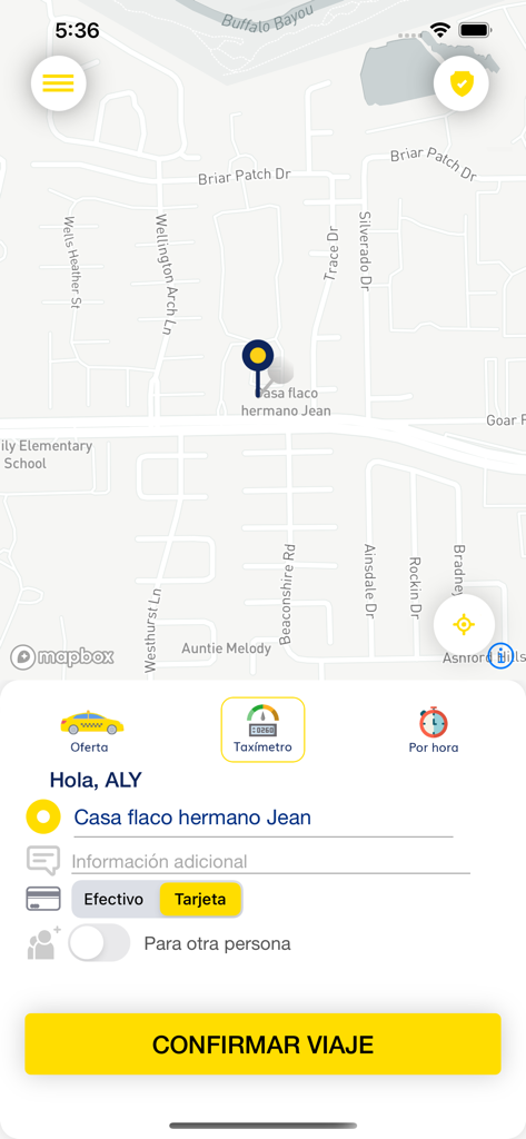 Un Taxi - Un Taxi App Buchungsbildschirm, der eine Karte mit dem Abholort und Optionen zur Fahrtbestätigung anzeigt.