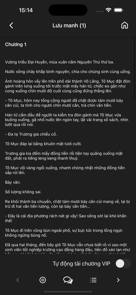 Webnovel.vn – Truyện & Sách - Pantalla de lectura de una novela vietnamita en modo oscuro.