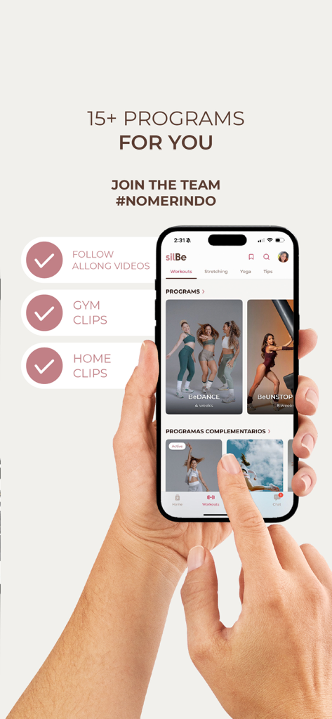 silBe: Fitness for Women - Una pantalla de smartphone mostrando varios programas de fitness en la aplicación silBe para mujeres.