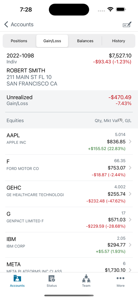 Schwab Advisor Center® Mobile - Pantalla de la aplicación Schwab Advisor Center Mobile que muestra el resumen de ganancias y pérdidas de la cuenta de un cliente con una lista de posiciones de acciones.