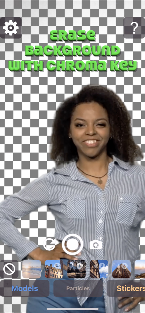 Interfaz de la app Green Screen mostrando a una mujer con su fondo eliminado usando la herramienta chroma key